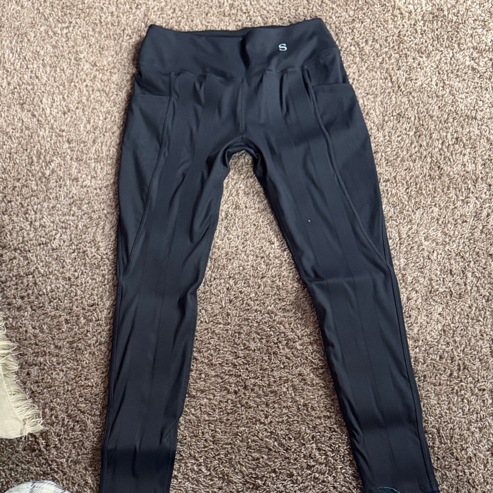 SKINNIFY black workout leggings